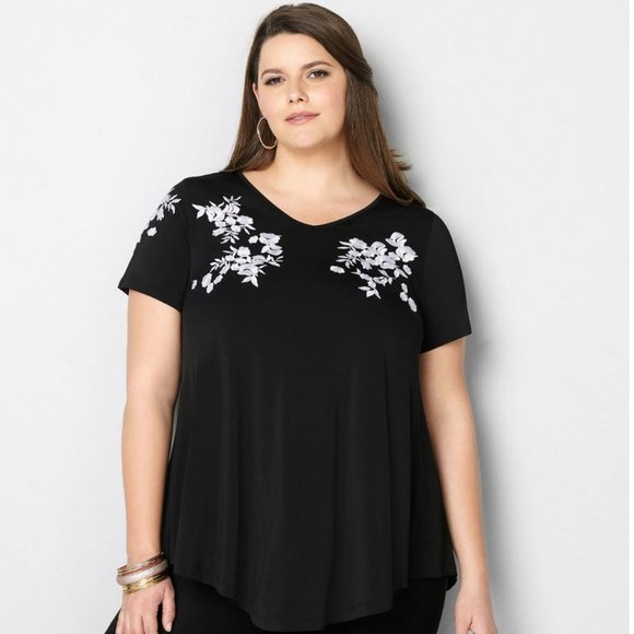 Avenue Tops - Embroidered Flower V-Neck Top The Avenue Plus size